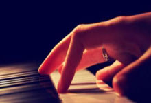 C7娱乐官网：就算被全世界嘲笑，我也要为热爱梭哈到底！.